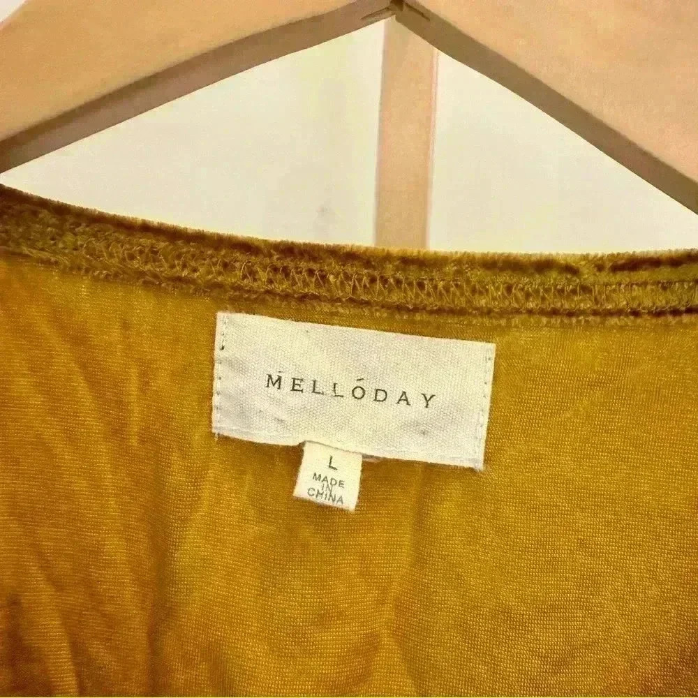 Melloday Women's Velvet Short Sleeve Blouse Size L Casual Fall - Picture 7 of 11